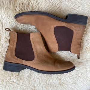 Leather Chelsea Boots EU size 39